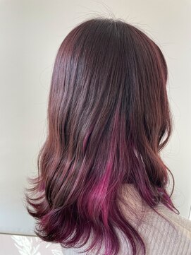 ウェアーズ(WARES) 統一感あるピンクカラー