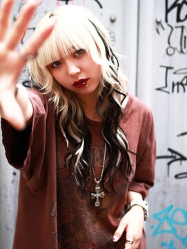 カプセル シンジュク(CAPSULE) CAPSULE★ホワイトブロンド×ブラッグデザインカラー