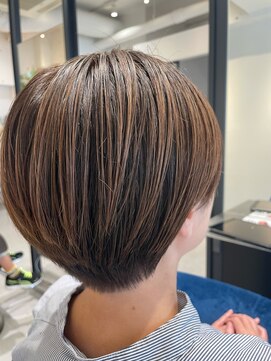 クラップス 弘明寺店(CLAPS) シルエットがキレイな丸みショート