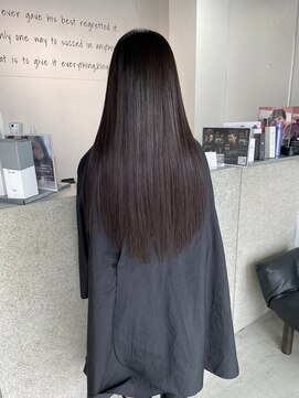 キング 梅田(K!ng) 縮毛矯正髪質改善ハイライトレイヤーカット梅田美容室エクステ