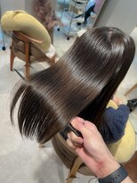 ユミリーバイルコル(umily by RuCOR.)&nbsp;ラベンダー/ワンレン/髪質改善/ネビージュ/ボブルフ/黒髪/小顔