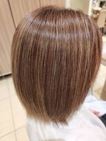 アッシュ 弥生台店(Ash)&nbsp;白髪ぼかしで大人の柔らかなハイライト♪