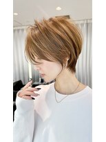 バンプ ギンザ(BUMP GINZA)&nbsp;30代40代50代ショート似合わせ白髪ぼかし前髪あり髪型