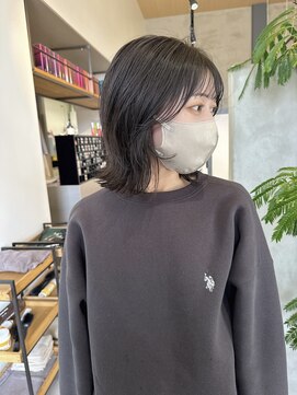 ルプラス(le place.) ちょっぴりレイヤーボブ アッシュオリーブ