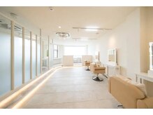 海を眺めながら整うサロン時間