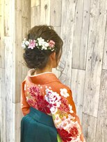 ヘアースペース ムーン(Hair Space MOON) 卒業式シーズンのヘアーセットと袴の着付け早朝から取り掛かりOK