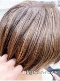 30代40代50代白髪ぼかしハイライト/小顔ショートボブ/ミニウルフ