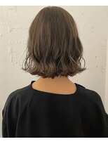 カウチ 板橋本町店(kauti)&nbsp;透明感たっぷりオリーブグレージュとぱつっとボブ