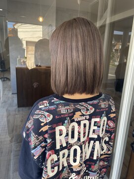 シキ(C key) グレージュ