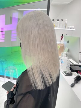 ランド 池袋(LAND) ホワイトブロンド