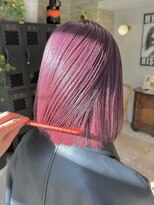 ヲタク(wotaku.) ハイトーンピンクチェリーピンクぷつっとボブ暖色カラー艶髪ボブ