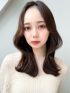 スタートウキョウ 渋谷(STAR TOKYO) 韓国風エギョモリ★くびれ外ハネミディ大人可愛い小顔再現性