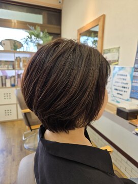 ウル(ULU.) 前下りグラボブ