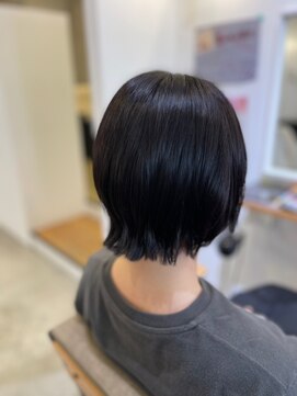 ウルラボ(ULULABO) ショートボブ