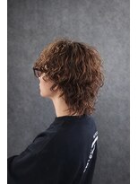 ヘアアンドデザイン ネイビー(Navy)&nbsp;マッシュウルフ、パーマ