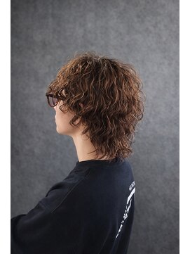 ヘアアンドデザイン ネイビー(Navy) マッシュウルフ、パーマ