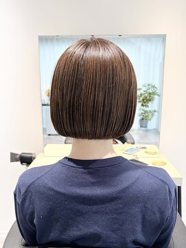 ストフ(stof) ショートボブ/ミニボブ/切りっぱなしボブ