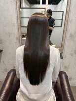 シシ 新宿(She 2.)&nbsp;レイヤーカット/20代30代40代/髪質改善/ストレートヘア/ツヤ髪
