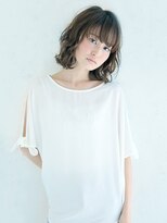 ジジ(GIGI)&nbsp;肩レングス×ラフカールの愛されミディアム