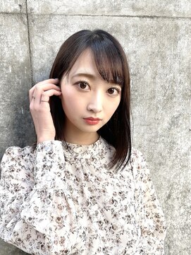 ブルーダー(Bruder) 大人ヘア　まとまりやすい　毛先は軽く　ミディアム