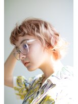 テラス 福島(Terrace)&nbsp;ハイトーンベージュ小顔カット前髪ありカールショート