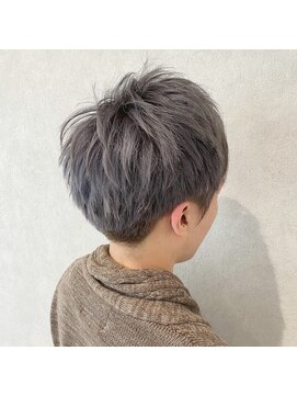 メメント(MEMENTO) 【MEMENTO　豊中　三国】ハイトーンアッシュグレー