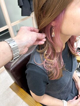 エレノア 自由が丘店(Eleanor) 20代/30代/40代/50代/インナーカラー/レイヤーカット