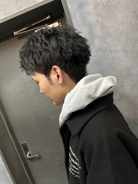 グラフィーサッポロ(Graphy sapporo) 10代 20代 メンズヘア スパイキ―ショート 刈り上げ