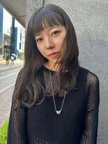 アンバー(Amber) ロングおん眉×オリーブカラー