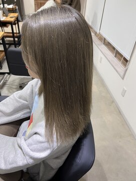 アン ビー(an B) オリーブグレージュ