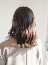 ラミュール 高師本郷店(La.Mur) エメラルドグレージュ