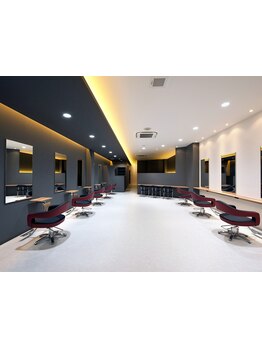 髪を美しくしたい…ダメージヘアに悩んでいる…そんな方は注目♪髪に良い物に徹底的にこだわり美髪に導く！