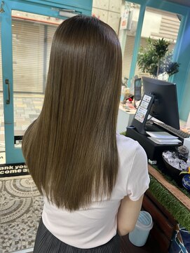 ナンバーナイン(NUMBER NINE) ベージュカラー/姫路レイヤーカット