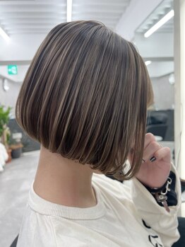 アルドーレヴェントホリエ(Ardore vento horie)の写真/1mm単位までこだわり、似合うバランスを追求!一人ひとりにフィットした旬なショートをご提案します♪