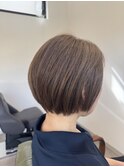 ショートボブ