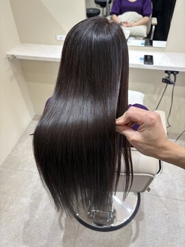 イコール 千葉(equal) 大人ロング/髪質改善/縮毛矯正/[千葉]