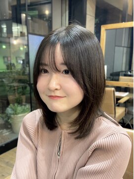 シアン 立川店(Shian) 【SHIANすずか】ミディアムレイヤー 顔周りレイヤーカット