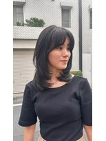 フランチェスカ(Francesca)&nbsp;ミディアムレイヤー　海外風ミディアム