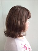 パールベージュ