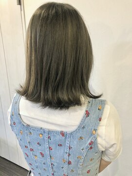 アーチ(ARCH) 【ARCH 竹田】外ハネミディアムボブ オリーブグレージュ◎