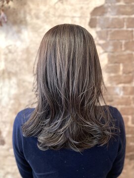 マギーヘア(magiy hair) magiyhair/下北沢/meyou/ニュアンスレイヤー ハイライトベージュ