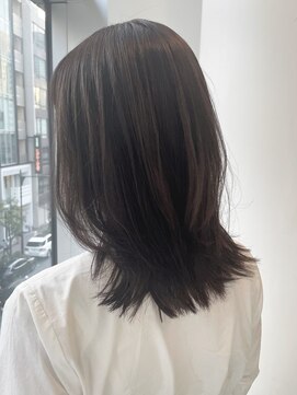 エアー 銀座(air) ★岡田有加★20代30代/くびれレイヤー×透明感gray perl