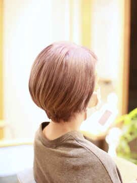 リビーチ ヘア リゾート 赤羽(Rebeach HAIR RESORT) 脱白髪染めイルミナカラー×ショートボブ【赤羽リビーチ】