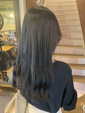 アヴァンス 天王寺店(AVANCE.) カーキベージュ×透明感