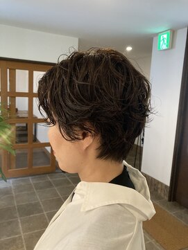 レヴリエロ(Levriero) 大人パーマ