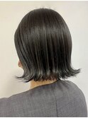 外ハネボブ/艶ボブ/切りっぱなしボブ/アッシュグレージュ/伏見