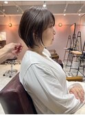 *滝田*似合わせ大人可愛い小顔フェザーショートボブ艶髪ブラウン