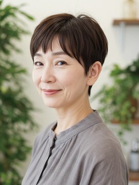 アイスタイル 戸坂店(I STYLE) 50-60代にオススメ★スッキリ大人ショート