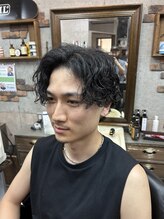 アールズ ヘア(R's hair) MEN’S HAIR/ブルーブラック/フェザーパーマ/ 印西 印西市