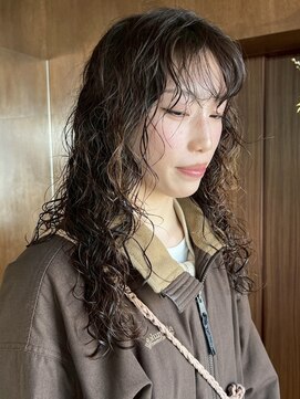 ヨロヘアー(YOLO hair) スパイラル/顔まわりパーマ/ロング